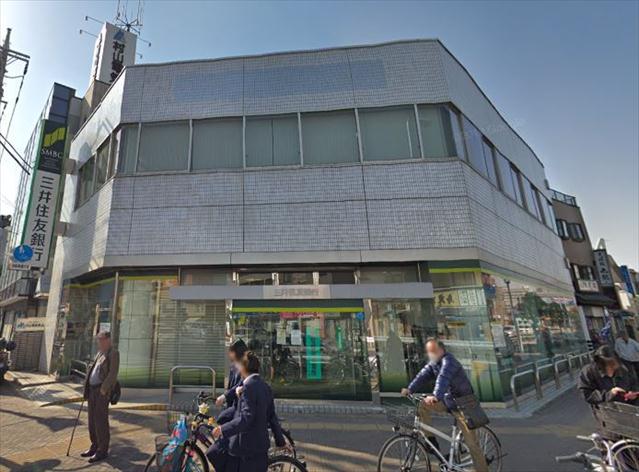 銀行　（株）三井住友銀行／東大和支店（銀行）まで391m