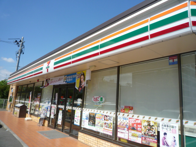 コンビニ　セブンイレブン仙台川内店（コンビニ）まで449m