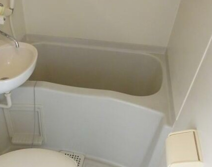 バス・シャワールーム　別部屋参考写真