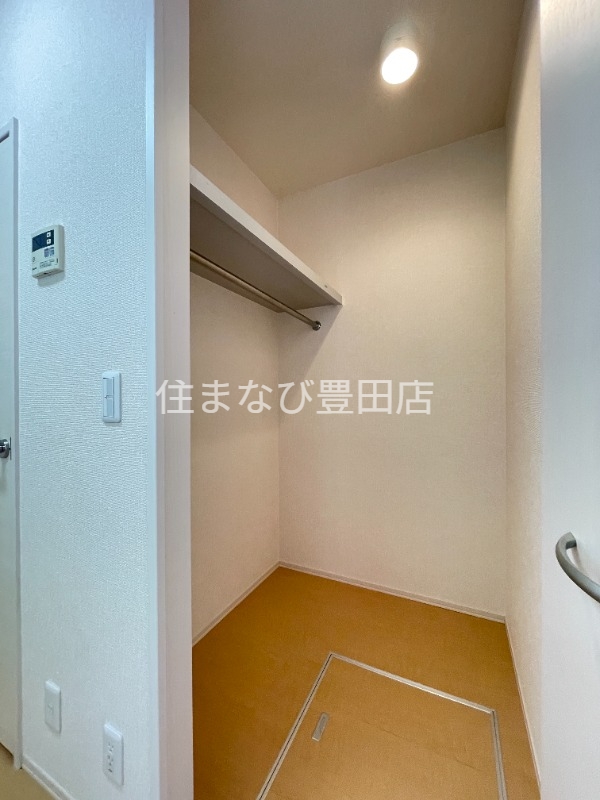 収納　別部屋写真