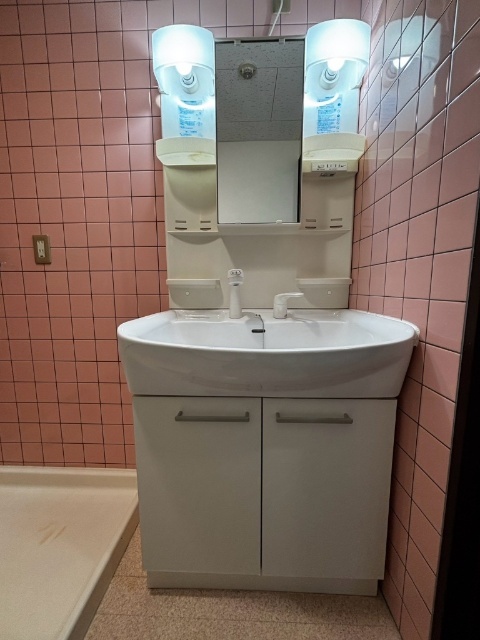 リヴァハイツ二口Iの内装写真