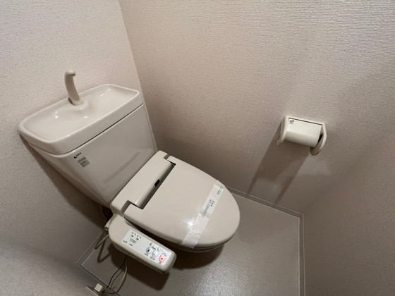 トイレ　※別部屋の写真です