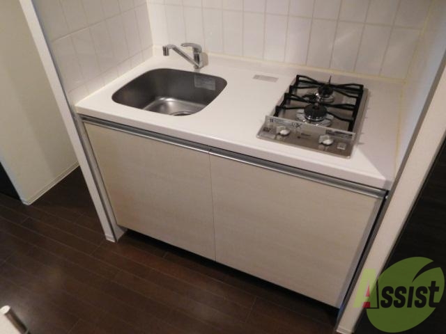 キッチン　２口コンロ付きです。