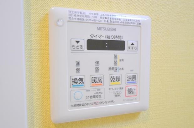 玄関　設備
