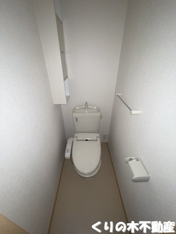 トイレ　反転同タイプのお部屋です（現況を優先します）