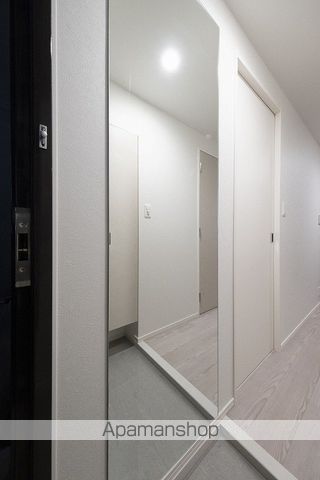エンクレスト天神WESTの玄関写真