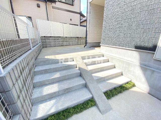 ＪＲ総武本線 東千葉駅 徒歩9分 3階建 築9年の外観写真