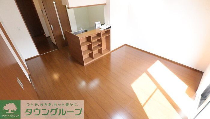 グリーンヒルズの居間写真
