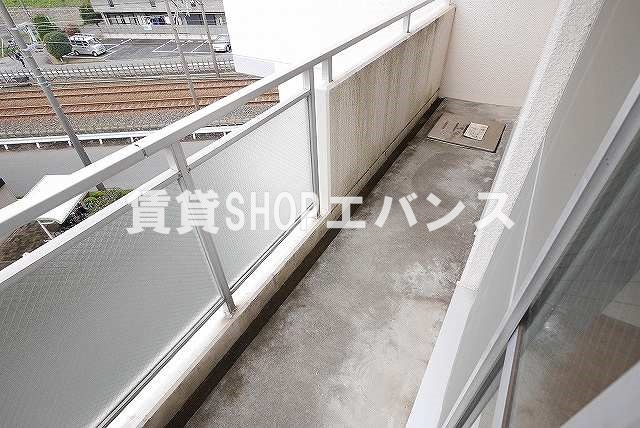 バルコニー　バルコニーがあります
