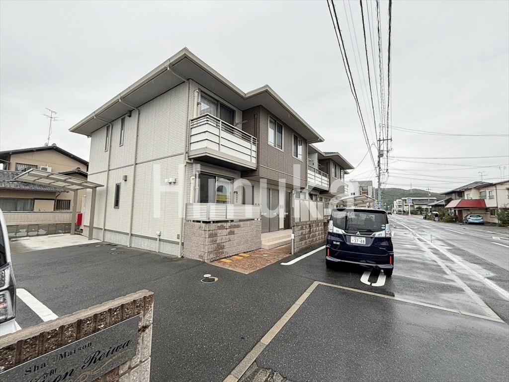 シャーメゾン令和の外観写真