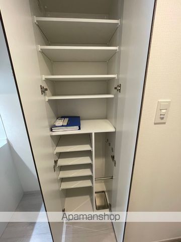 ディアレイシャス泉の玄関写真