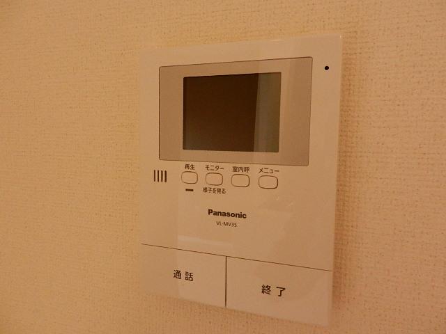 レッドラインのその他写真
