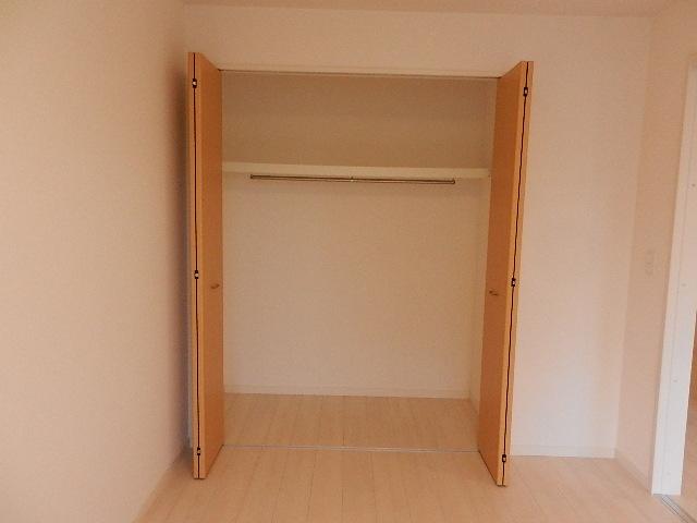 レッドラインの内装写真