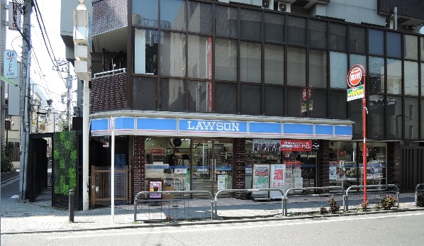 コンビニ　ローソン 下北沢店（コンビニ）まで718m