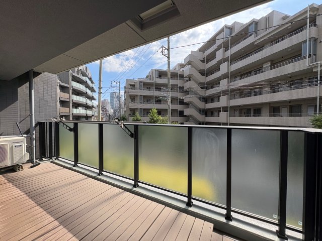 バルコニー　南向きバルコニー