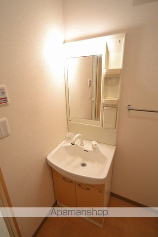 ＪＲ八高線 北藤岡駅 徒歩13分 2階建 築21年の内装写真