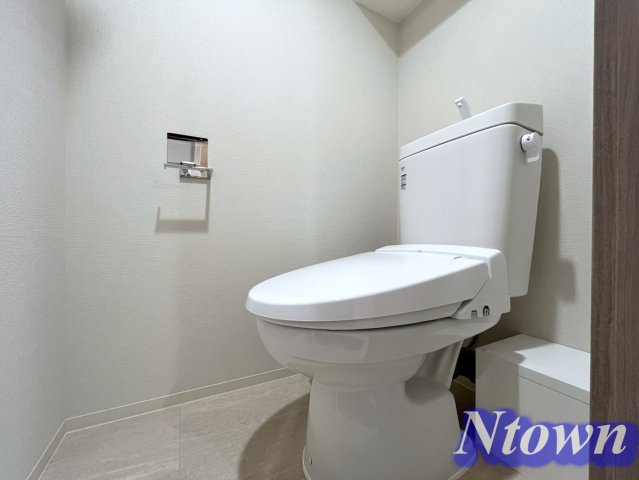 トイレ　落ち着いたトイレです