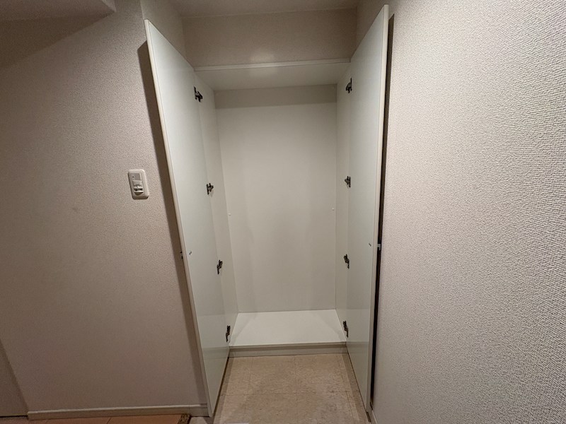 スワンズ神戸三宮イーストの内装写真