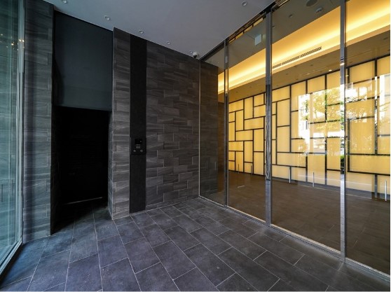 エントランス　エントランス