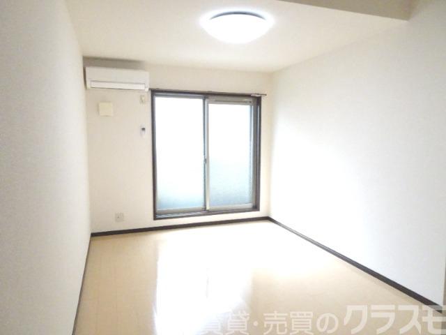 居室・リビング　明るいお部屋です♪