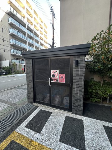 TAT LYON NISHINOMIYAの外観写真