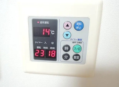 その他設備　給湯パネルです。