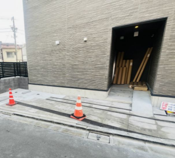 エントランス　毎日通るエントランスはこのようになっています