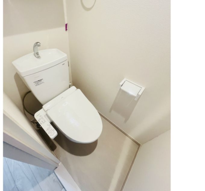 トイレ　落ち着いたトイレです