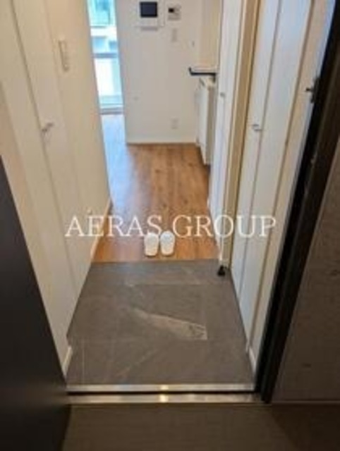 玄関　別部屋同仕様