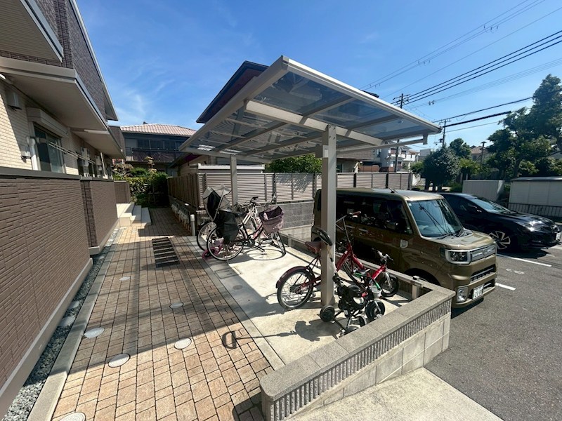 パークサイド歌敷山の外観写真