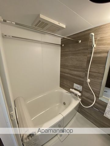 アルファスクエア南1西18の風呂写真