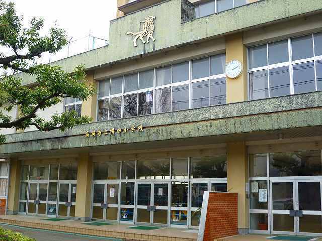 その他　横田小学校（その他）まで750m
