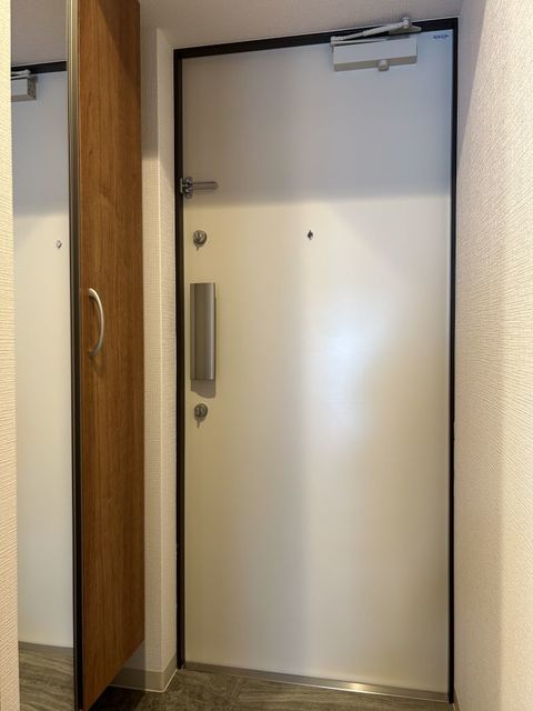 フリーダムレジデンス堺大小路の玄関写真