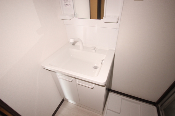 洗面設備　※別部屋の写真になります。