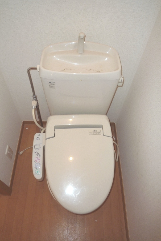 【パルナカネBのトイレ】