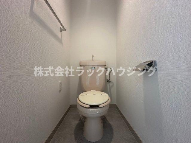 【アドラブール古川橋のトイレ】