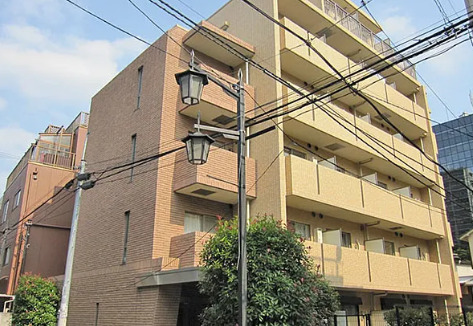 東京都新宿区新宿７（マンション）の賃貸物件の外観