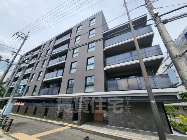 京都市中京区西ノ京南大炊御門町のマンションの建物外観