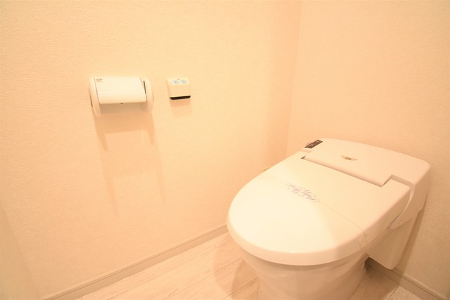 【福岡市中央区赤坂のマンションのトイレ】