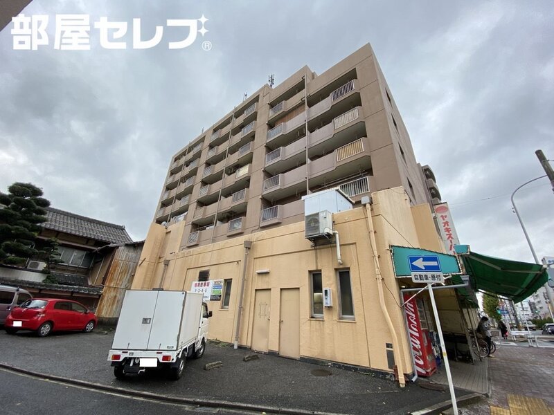 【マンション中村の建物外観】