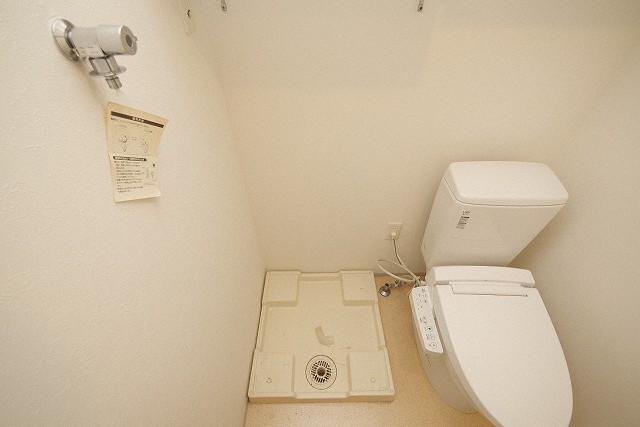 その他設備　室内洗濯機置場です