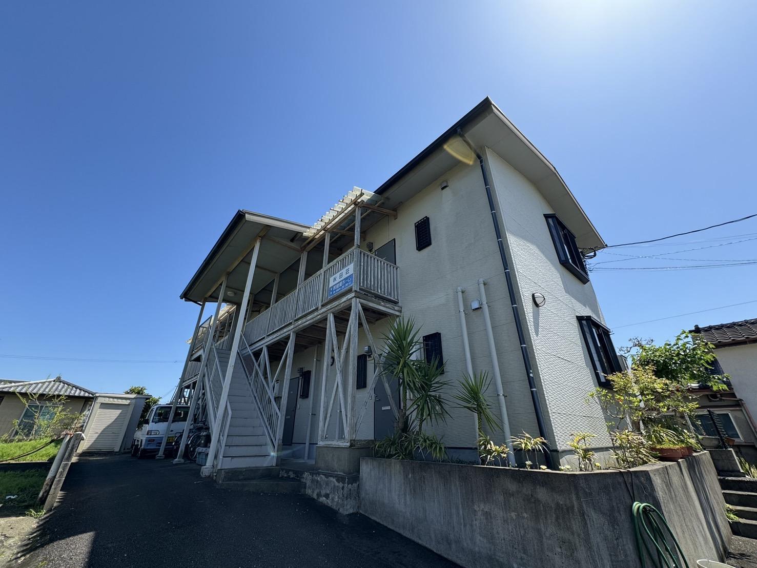 秋田荘の建物外観