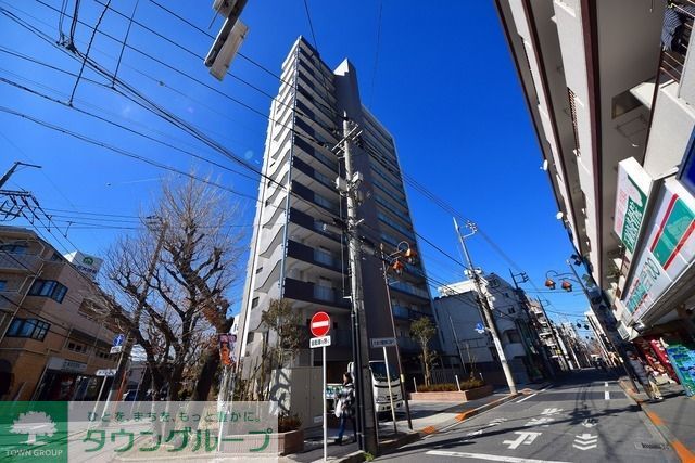 【東村山市栄町のマンションの建物外観】