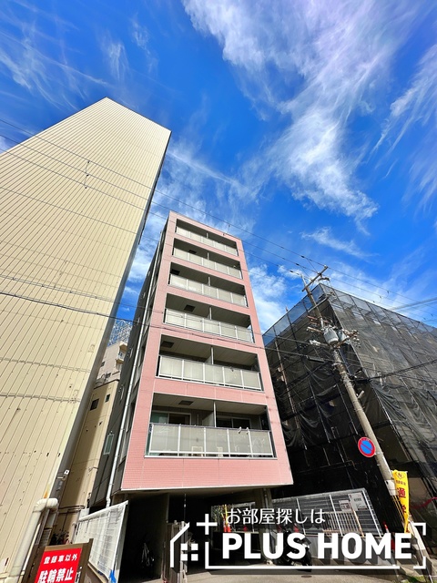 【和歌山市東蔵前丁のマンションの建物外観】