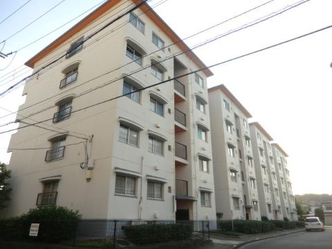 茨木市上穂積４