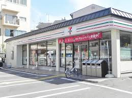 コンビニ　セブンイレブン 一乗寺北大丸町店（コンビニ）まで298m
