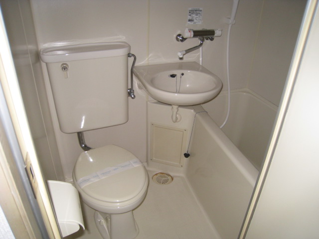 バス・シャワールーム　※別のお部屋の写真の為、現況を優先とさせて頂きます。