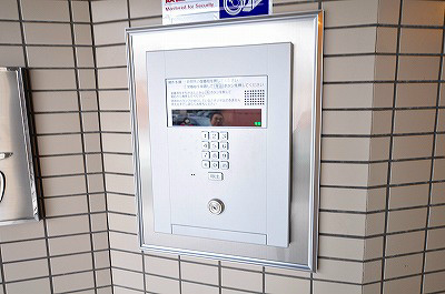 エントランス　オートロック