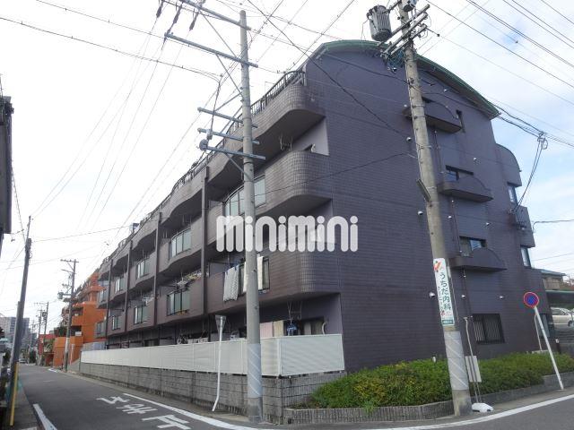 建物外観　外観東側