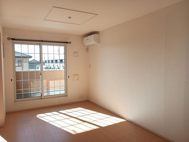 イーストファーム_内装_0